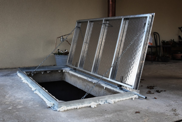 Trappe-métallique-Dombresson